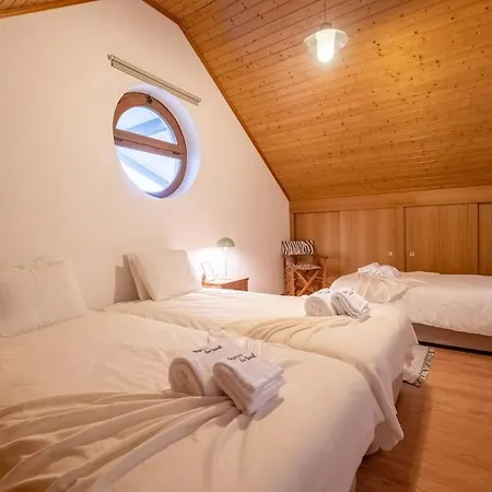 Retiro Do Burel Penhas da Saúde