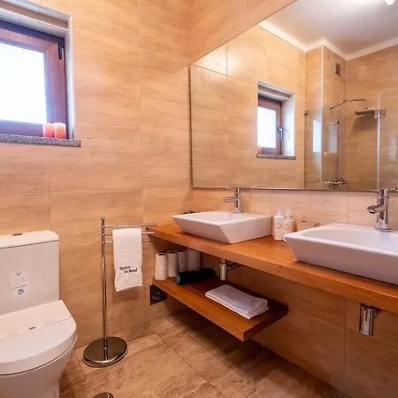Retiro Do Burel Holiday home *