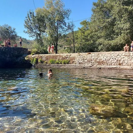 Retiro Do Burel Holiday home *