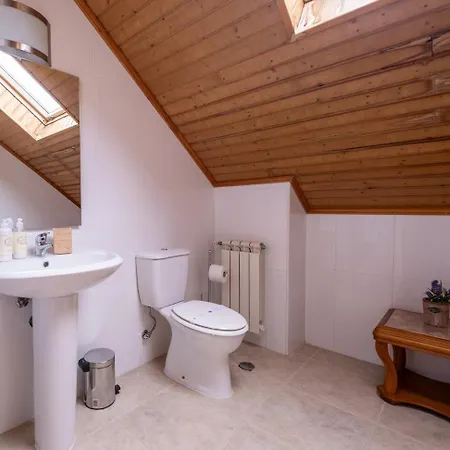 Retiro Do Burel Holiday home Cortes do Meio