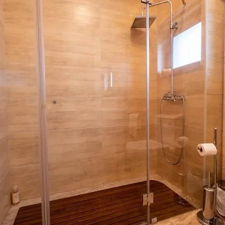 Retiro Do Burel Feriehus Penhas da Saúde