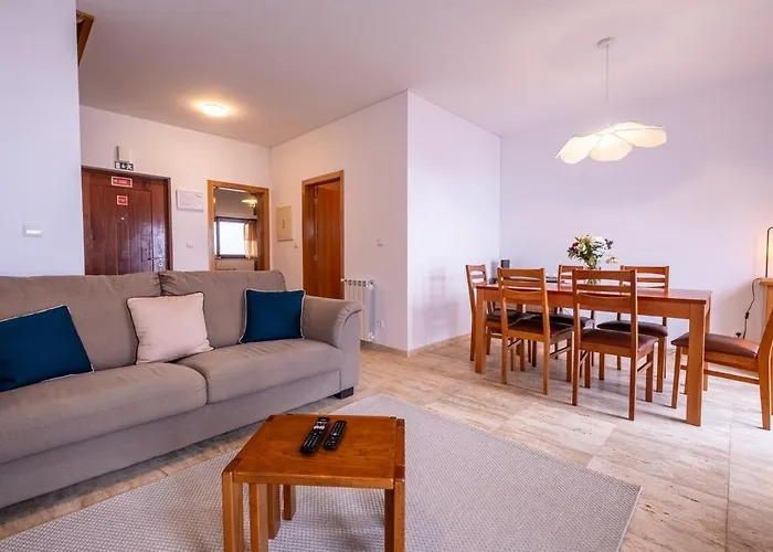 Retiro Do Burel Penhas da Saúde